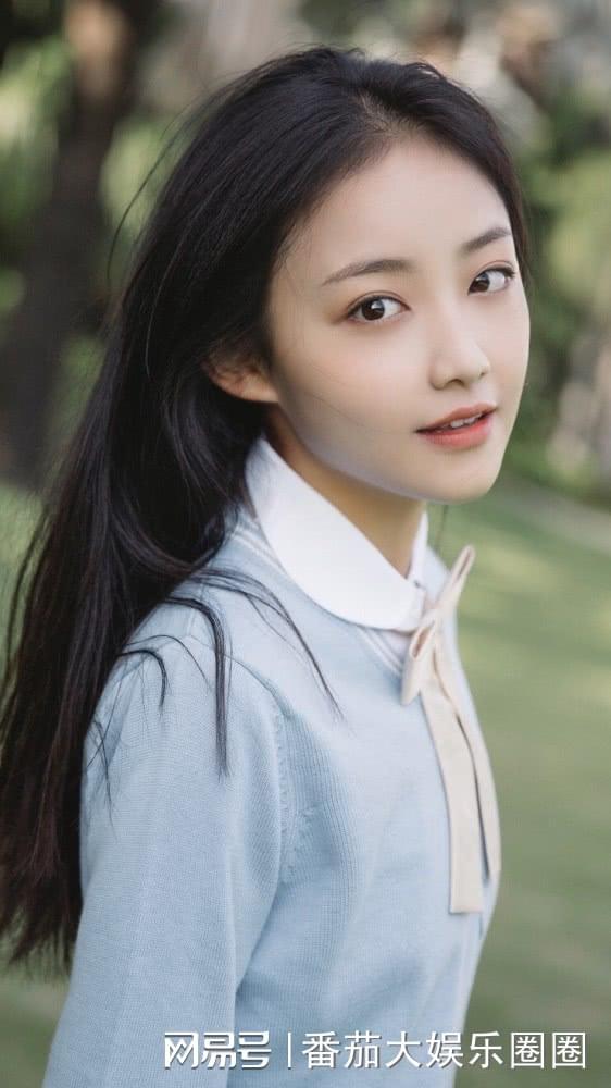 明星短发女_明星短发发型图片女_女明星：