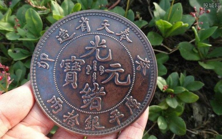 2018年古钱币值多少钱?顺治通宝:在通宝中最出色的收藏(图1) 古币鉴定_古币收藏价格表_古币: