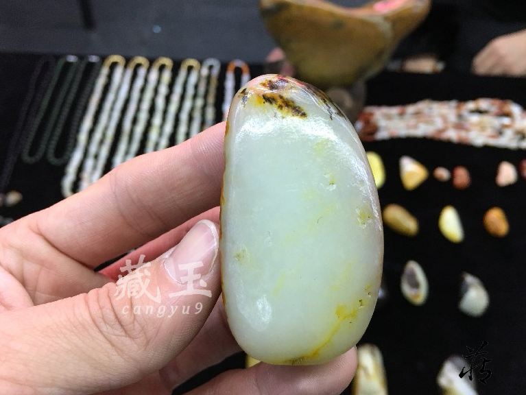 和田玉_和田玉的功效与作用_和田