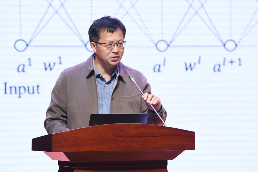 全球首条智轨示范线运营城市长江上游区域中心城市