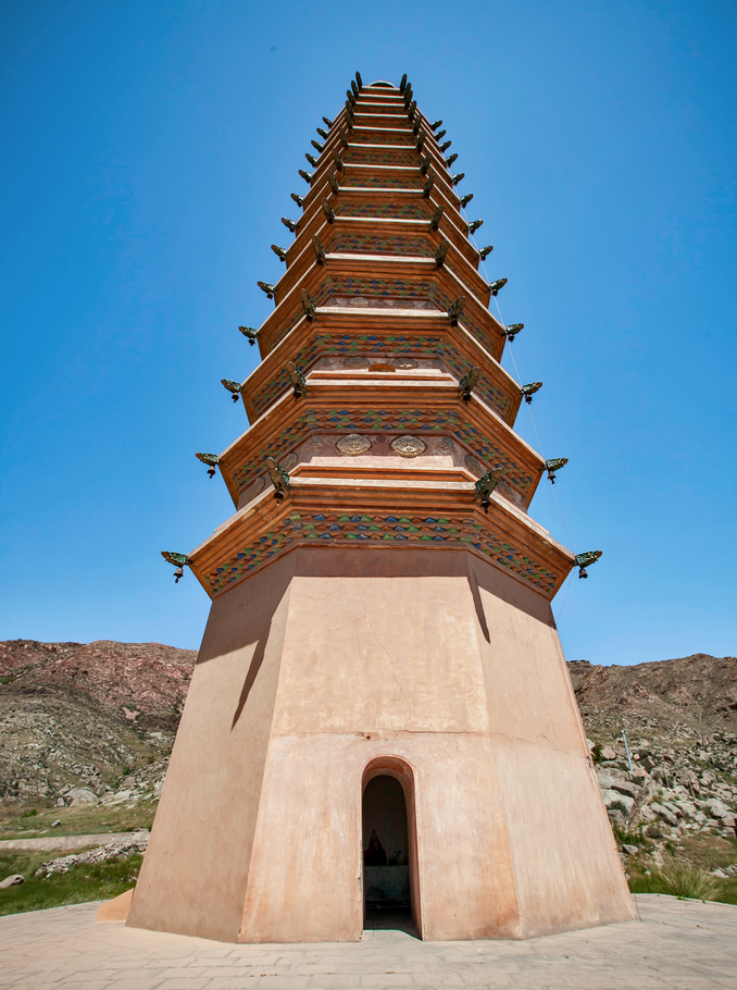 中国回族主要聚居地之一：吴忠一百零八塔