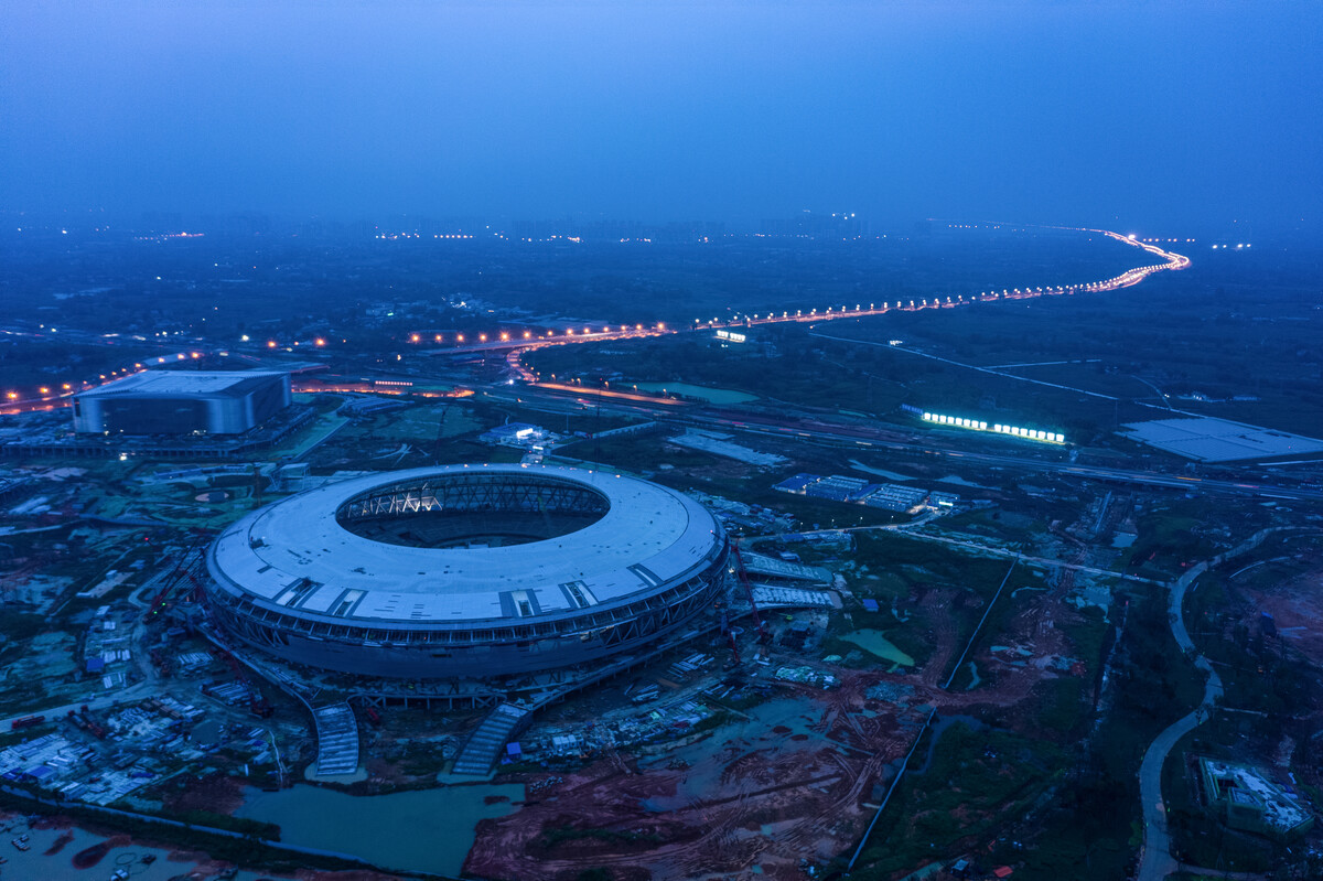 第31届世界大学生夏季运动会在成都盛大开幕(图2) 成都环线动车_成都天气_成都