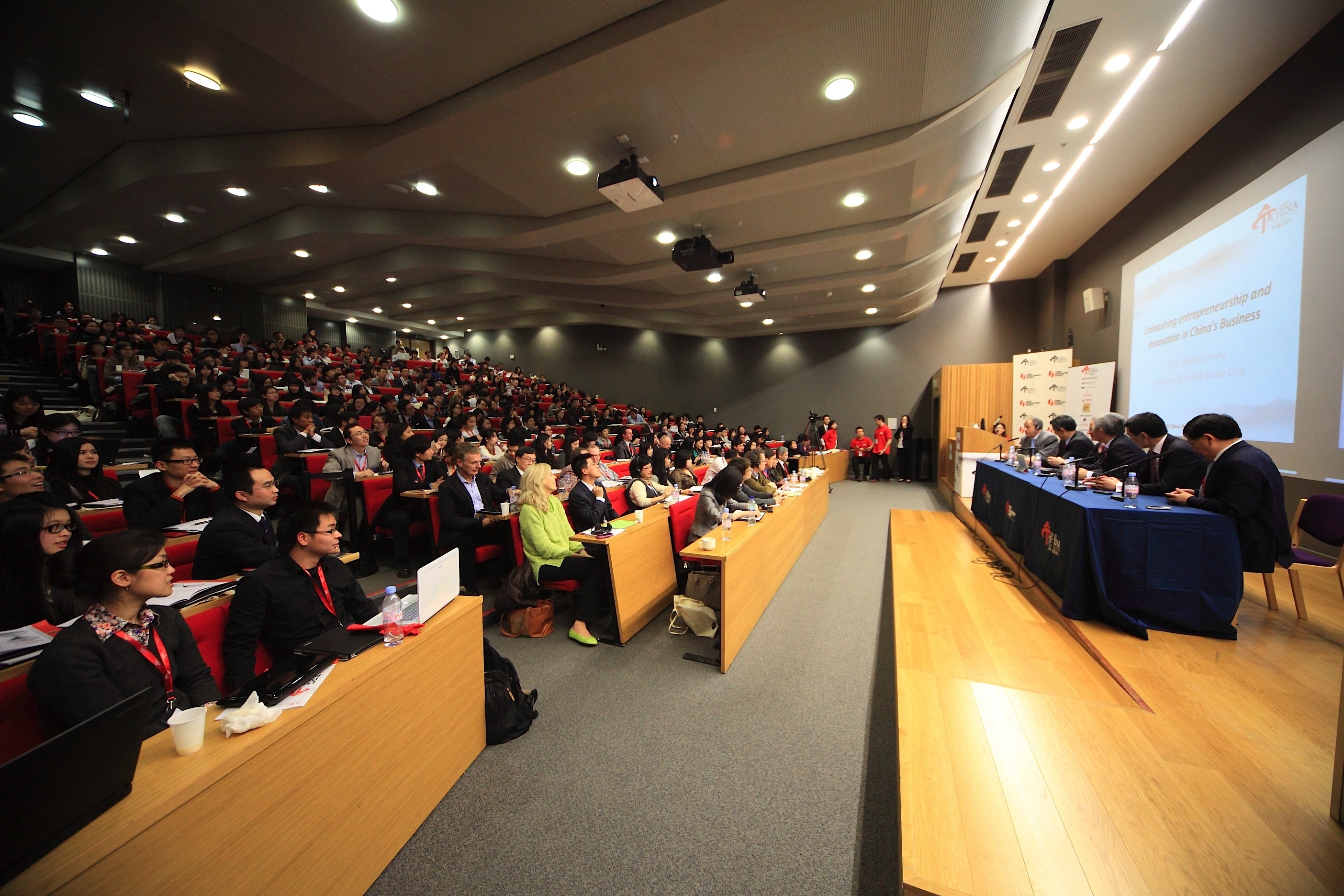 马德里新闻报道_马德里新闻疫情_马德里最新新闻