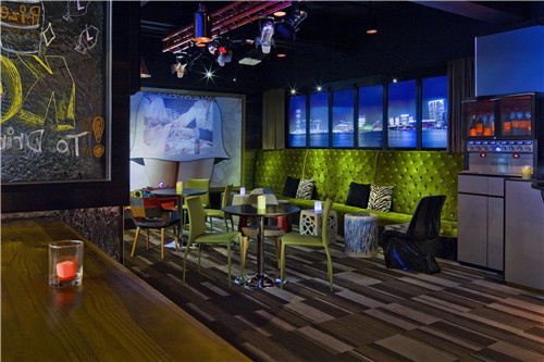 酒吧：_酒吧：_酒吧：