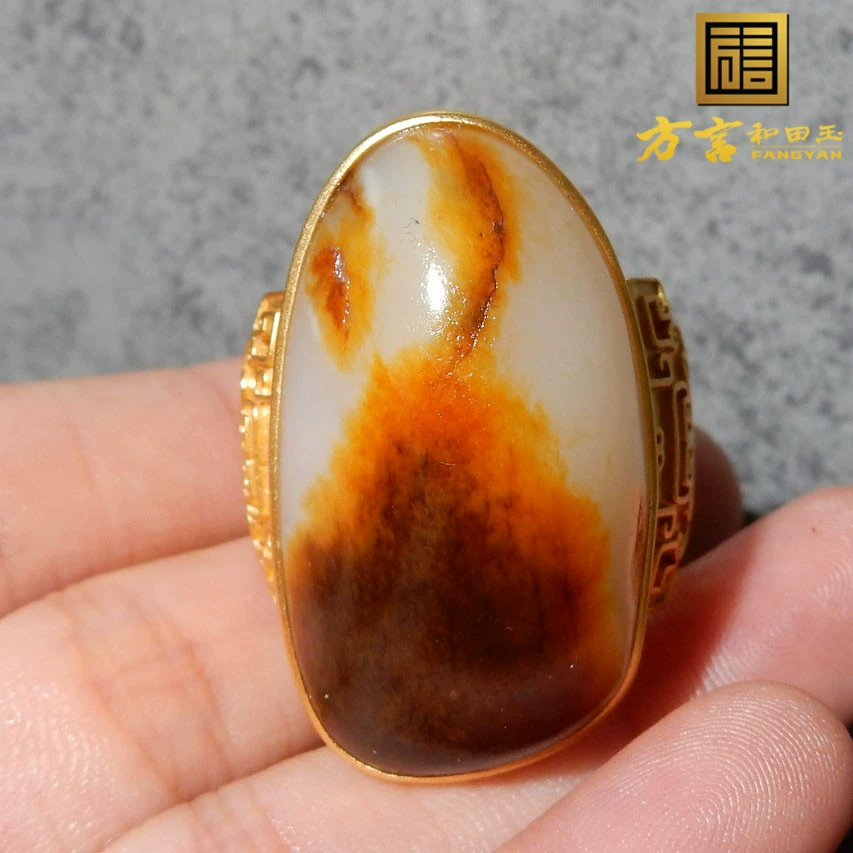 新疆维吾尔自治区人口33万人的民俗风情旅游区景点