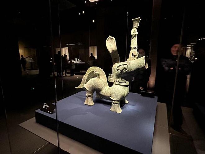 十四届全国人大常委会第六次会议审议多部法律草案