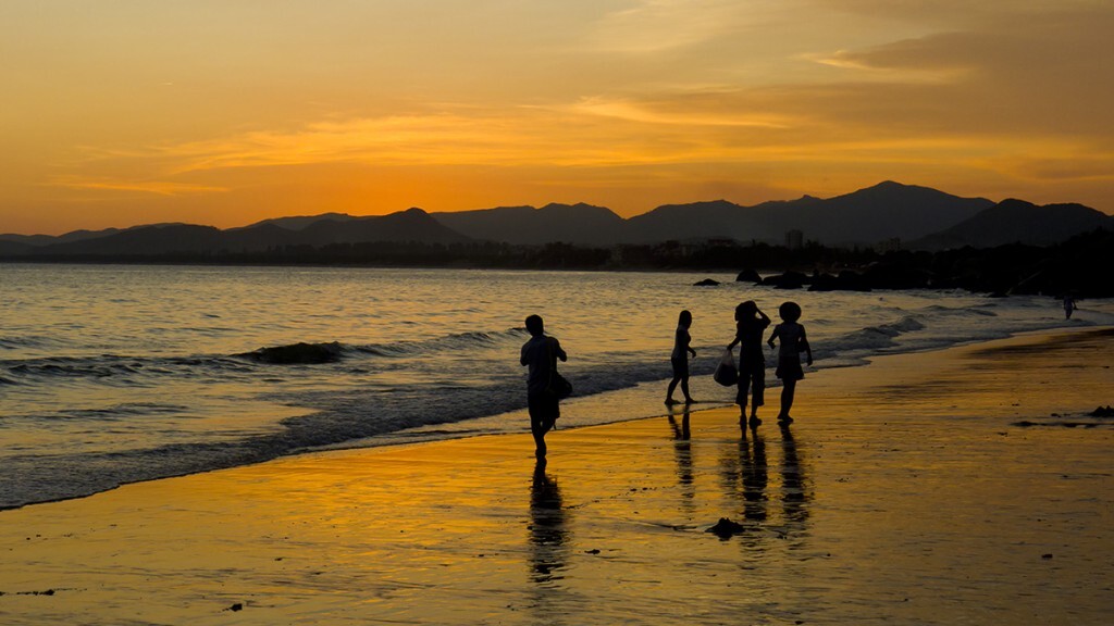 燕高旺我们到海南,不仅想享受海南的美丽风光(图2) 海南三亚旅游攻略必去景点_海南_海南旅游攻略必玩的景点
