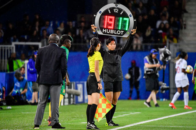 足球：_足球直播_足球即时比分