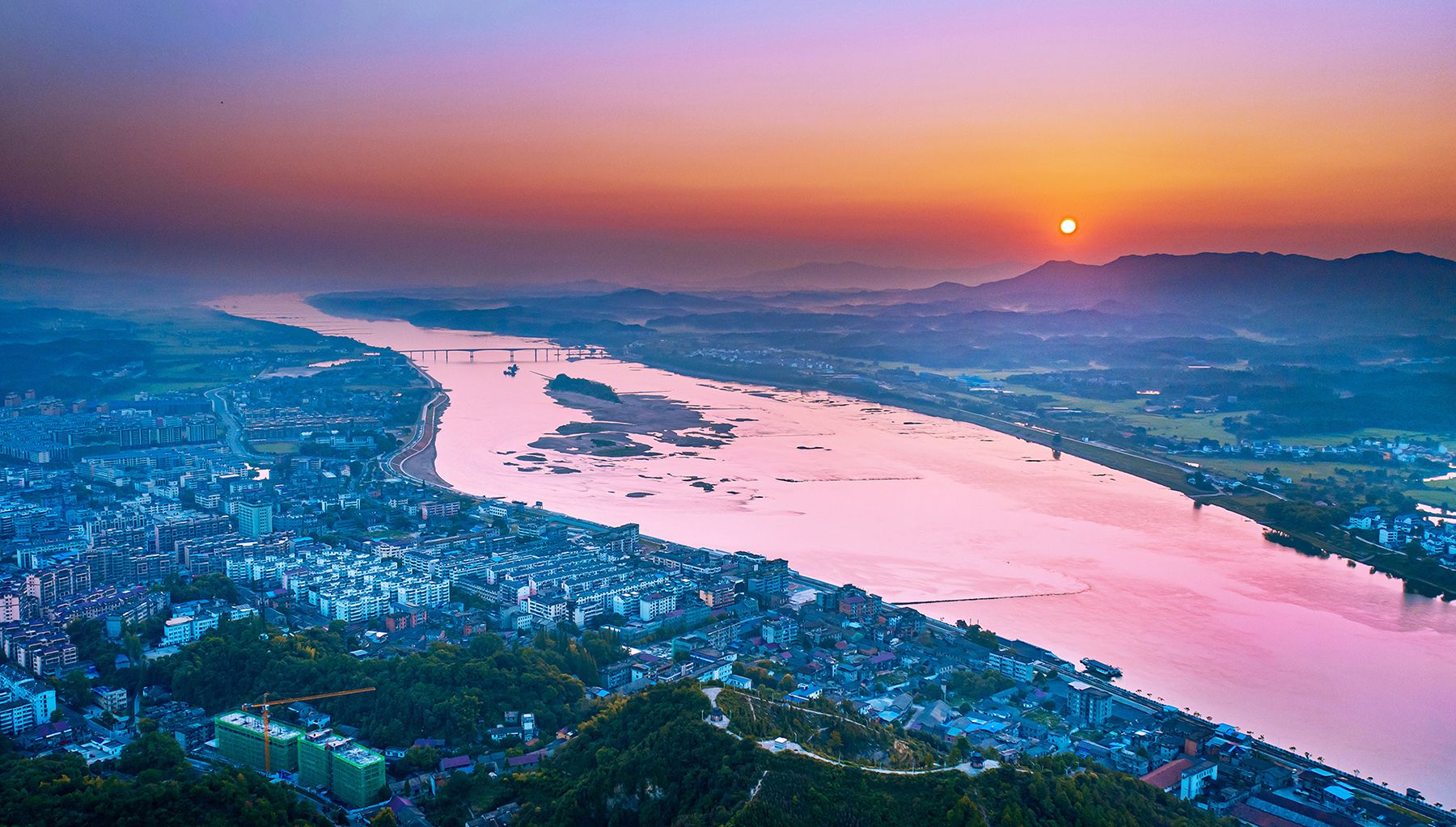 安顺_安顺发布大风蓝色预警_安顺保险