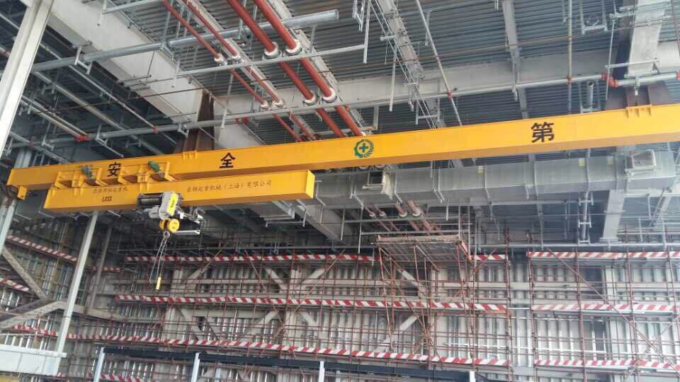 江苏东部沿海唯一可建10-20万吨级国际性深水海港