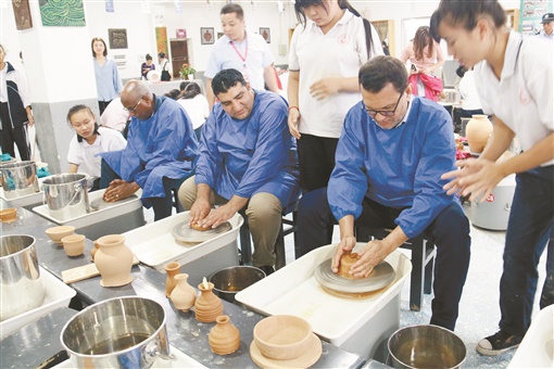 千年窑火“新”生不熄China