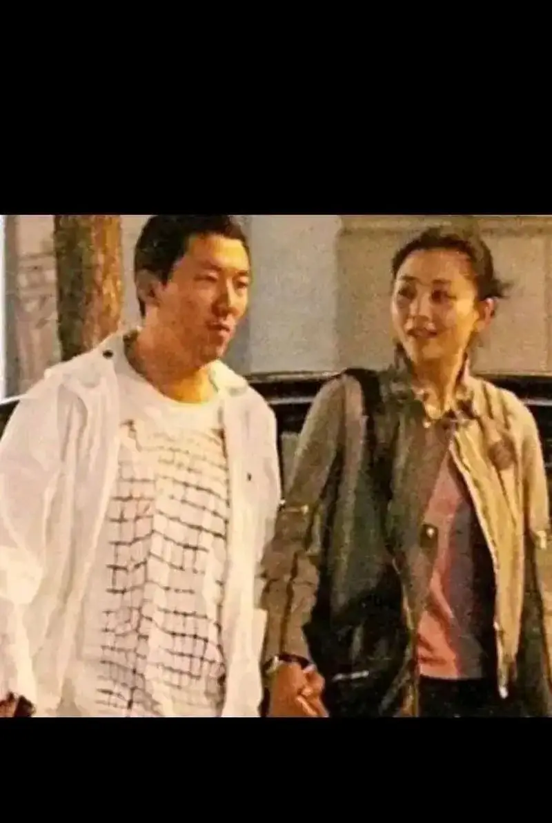 最傻眼的明星恋爱绯闻,有点荒唐~?!