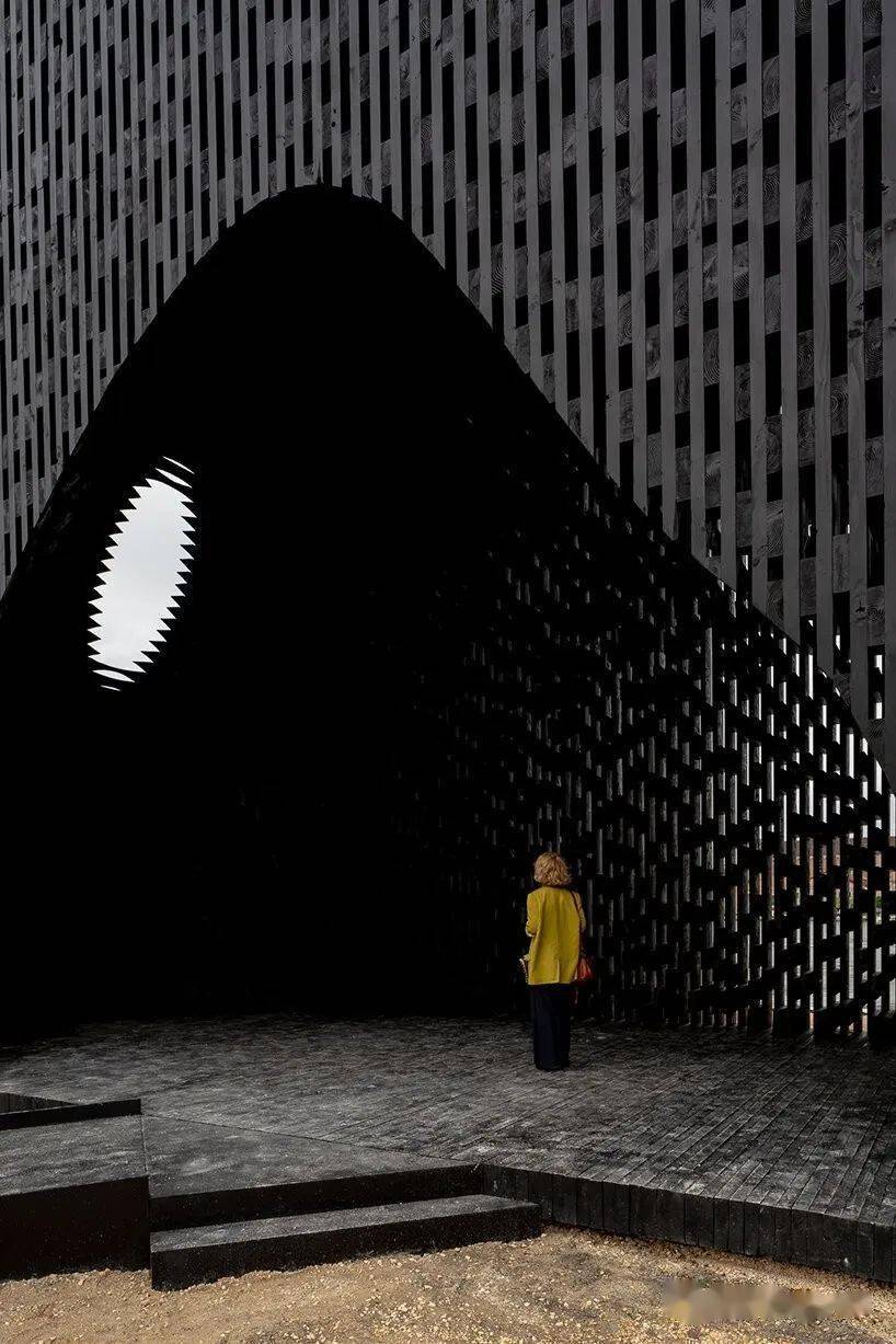 饰品店logo设计_饰品展柜定制_饰品