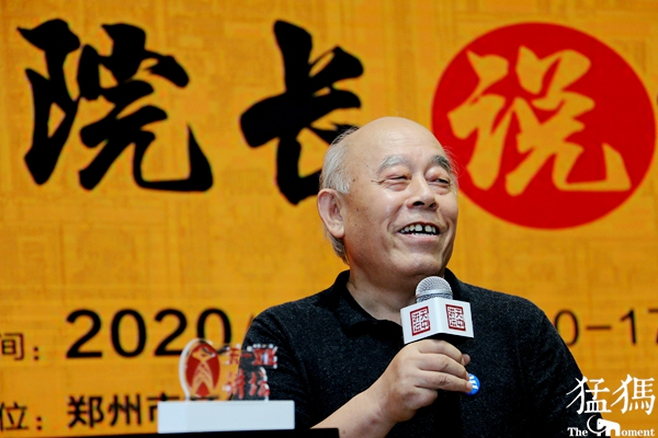 从不同角度看明星们的前世今生,带你领略那些让你大吃一惊的路人变身秘辛!