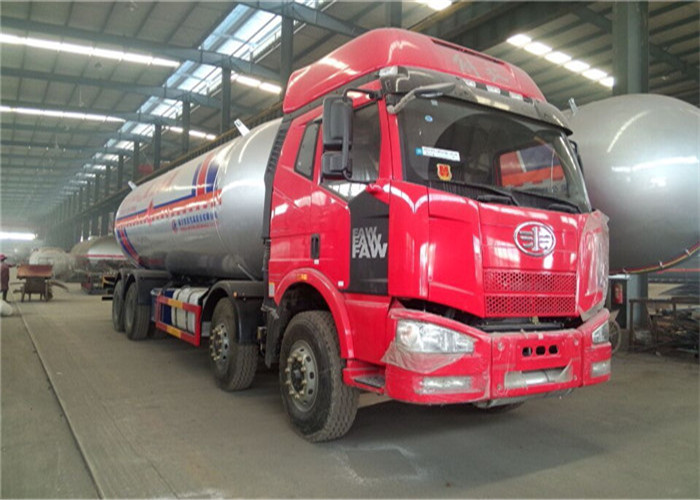 梅州一厢式货车非法运输石油液化气进入全国消防日