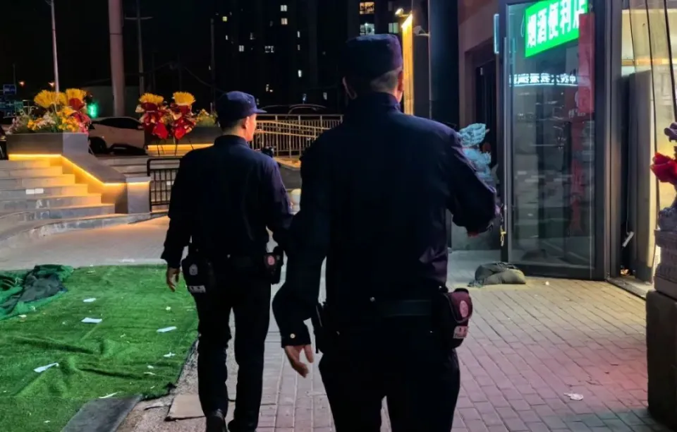 出租房屋合同怎么写对房东有利_出租房屋合同书样本_房屋出租