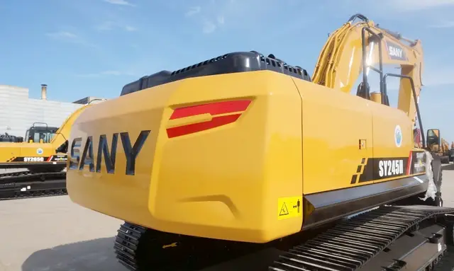 海外巨头:离场与卖身年海外服饰大牌相继败退中国(图2) 服装崩坏_服装_服装设计怎么学从零开始