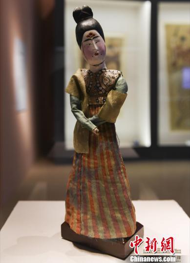 万里同风——新疆文物精品展：丝绸之路上的惊艳时光