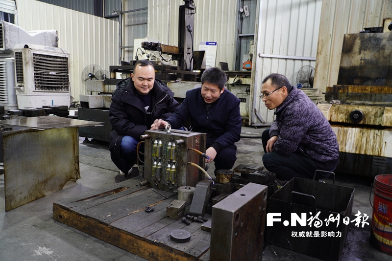 百色助学网_百色为什么叫百色_百色