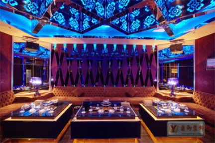 预定KTV包厢：北京夜总会预定全攻略-夜生活从此不再迷路(图1)