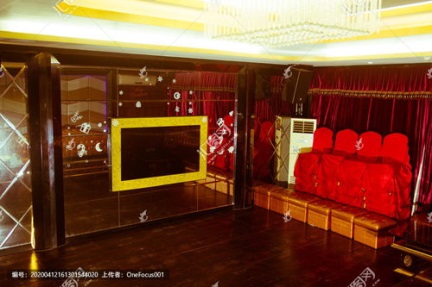 夜场行业的光明与黑暗：KTV与夜总会的真实面貌(图1)