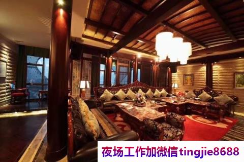 南平夜店招聘女服务员模特-南平酒吧招聘女服务员模特——《职场新机遇：揭秘精准招聘信息，轻松获取理想工作！》