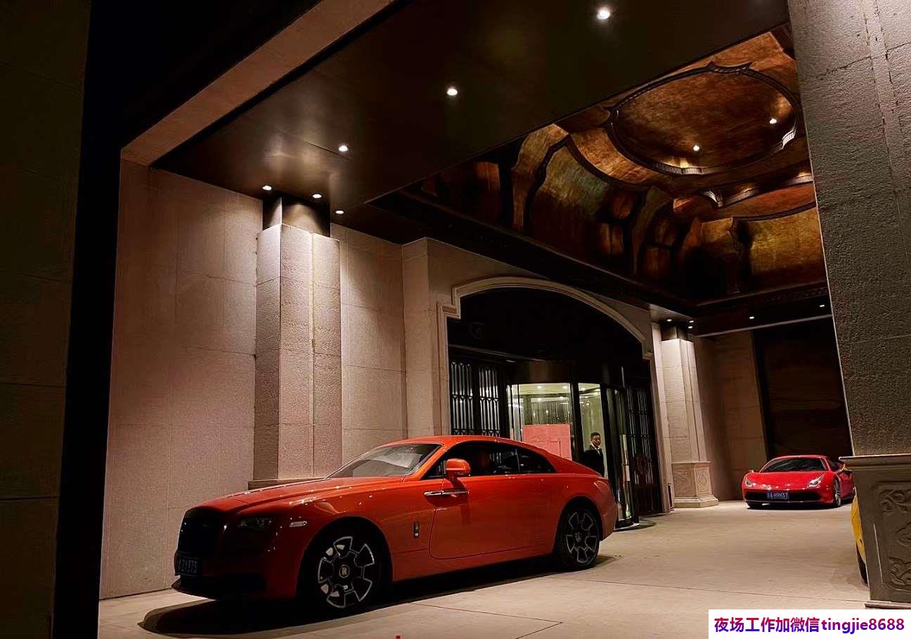 巴音夜场KTV招聘女歌手.展现你的音乐才华.巴音KTV服务员女孩招募——软玉温香，色艺无双，成功招聘