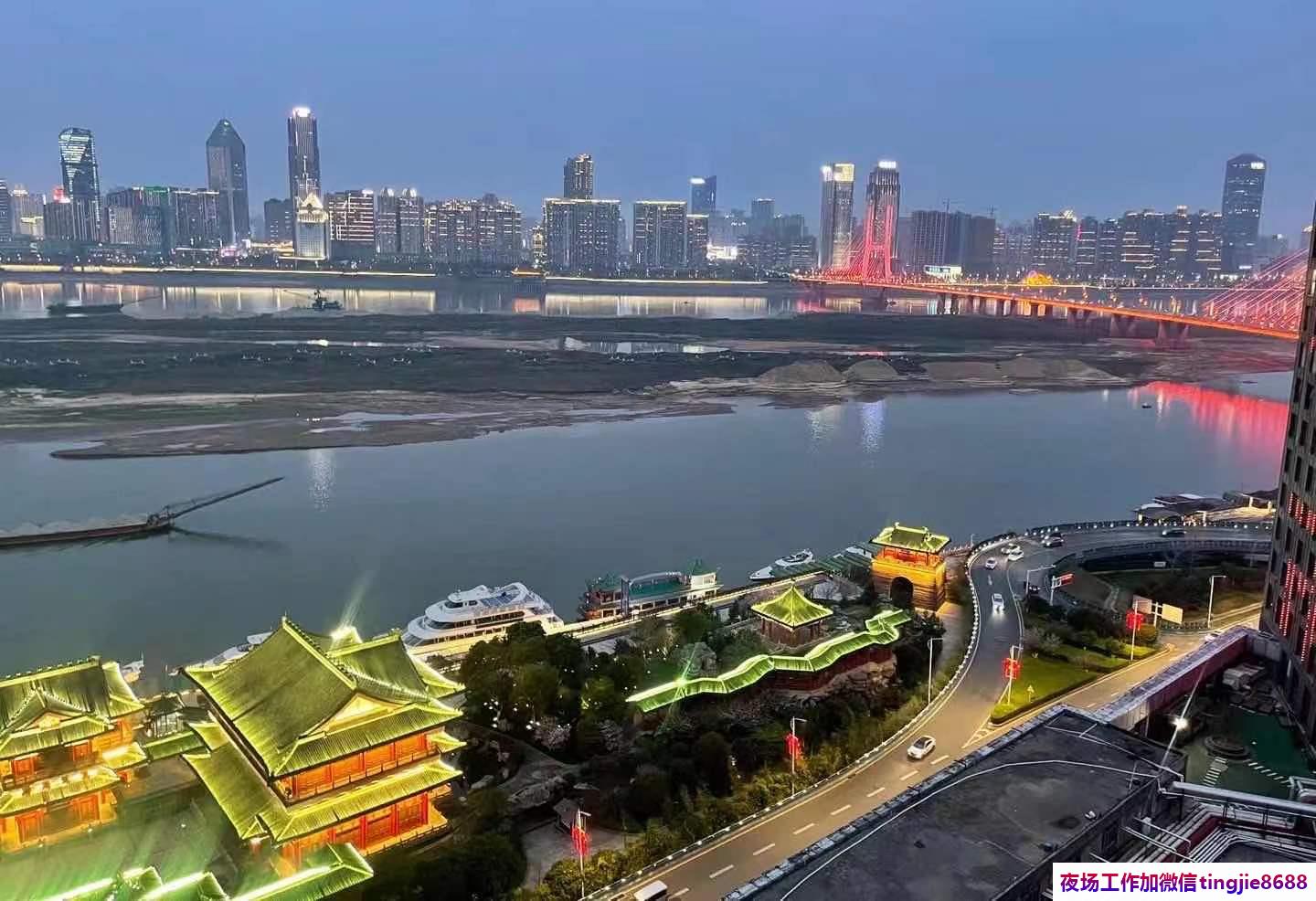 保定定兴豪华酒吧招聘模特-保定定兴在线直聘晚班酒水促销员-无押金包住宿长期直聘-