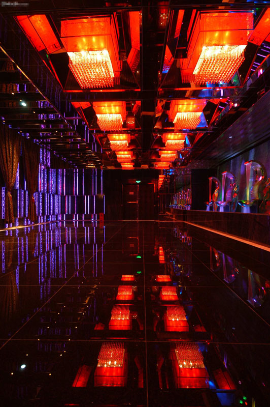 博尔塔拉KTV夜场礼仪模特招聘KTV招聘酒水促销员提供公寓住宿